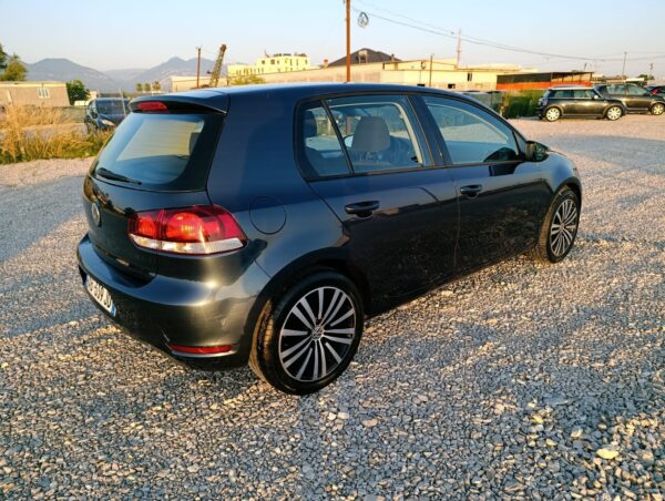 Volkswagen Golf 6 GPL - Image 3