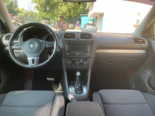 Volkswagen Golf 6 - Image 4